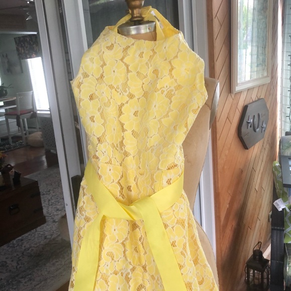 Girls dress